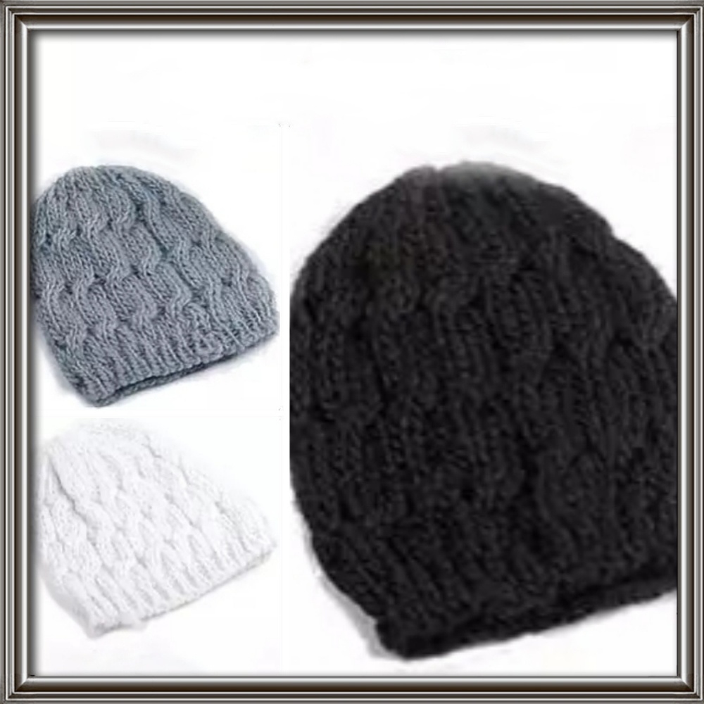 Kids warm knit hats for 5yr and under.